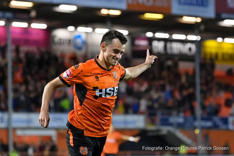 FC Volendam aan de hand van Van Mieghem ruim langs MVV