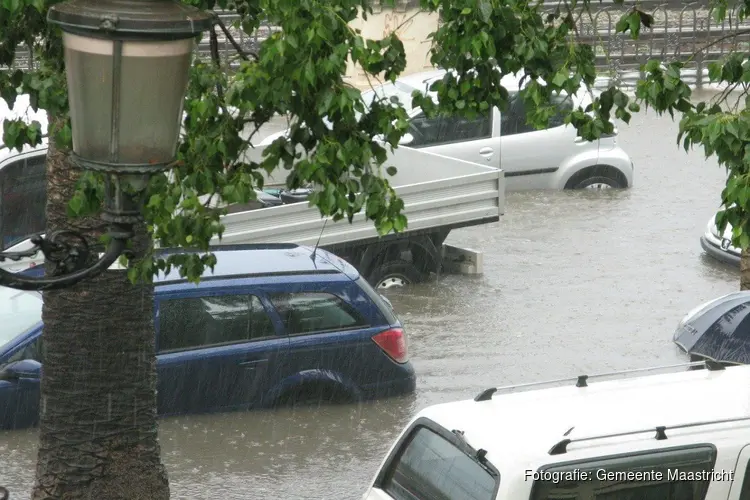 Tegemoetkoming Rijk voor schade door hoogwater aan particuliere personenauto&#39;s