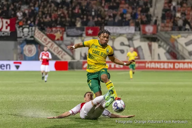 Geplaagd ADO Den Haag overtuigend naar periodetitel in Maastricht