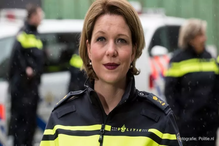 Politiechef Limburg, Ingrid Schäfer-Poels legt werk neer
