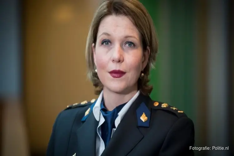 Politiechef Limburg, Ingrid Schäfer-Poels legt haar functie neer