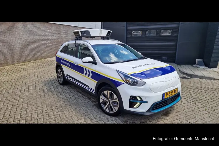 Scanauto voor parkeercontrole – testauto gaat rijden